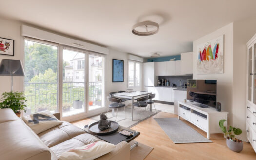 Appartement 2 Pièces En Plein Centre-Ville Avec Vue Sur Le P