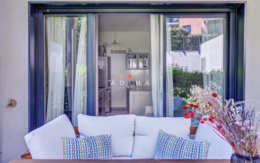 En Exclusivité : Beau 2 Pièces avec Terrasse