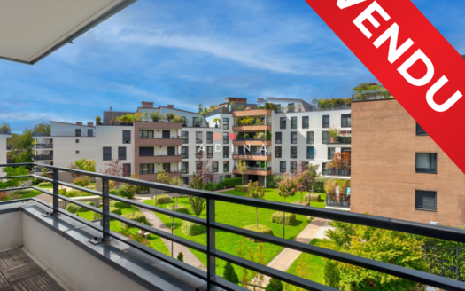 Appartement lumineux avec balcon   Résidence de standing 201