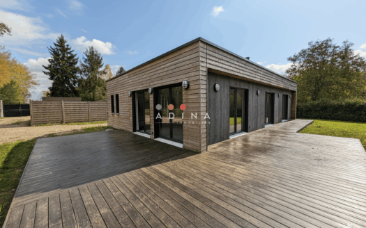 Maison récente dans un cadre privilégié   La Boissière-École