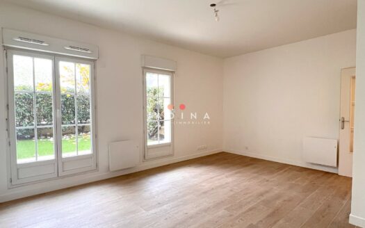 Loué – Location Meublée – Studio 29 m2 avec Jardin et Terras