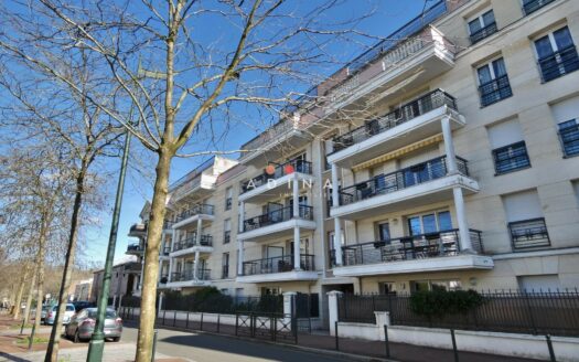 Appartement 3 pièces   60 m2 avec terrasse et jardin