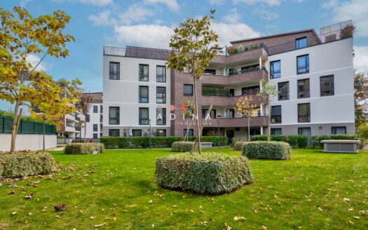 Appartement 3 pièces   Le Plessis-Robinson (92350)