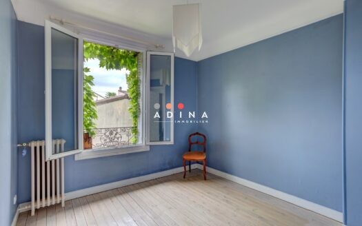 Belle Maison de Charme avec Local Indépendant   Sceaux